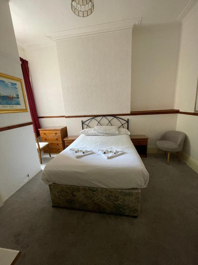 The Lodge Борнмът Екстериор снимка